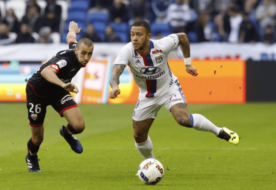 国际比赛日巴塞罗那调整名单以备法甲，防线松动环节打磨，悬念犹存，控场能力受关注的简单介绍